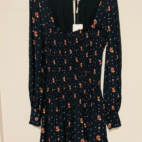 NWT Free People Two Faces Smocked Mini Dress in Black Size XS - Picture 3 of 6
